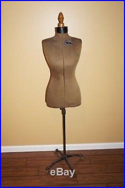 ANTIQUE Hall Borchert Dress Form Co. Size 2 Mannequin VERY GOOD CONDITION