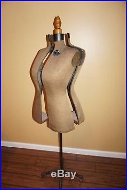 ANTIQUE Hall Borchert Dress Form Co. Size 2 Mannequin VERY GOOD CONDITION