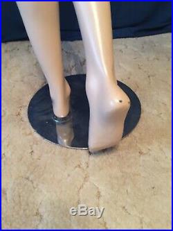 Adel Rootstein Vintage Female Mannequin Dawn A23 Ten Teens Collection