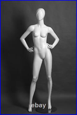 Adult Female Fiberglass Mannequin Samantha / Glossy White Samantha/4