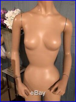 Decter Vintage Full Body Female Display Mannequin