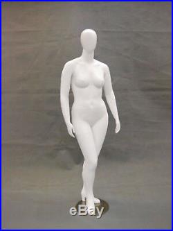 Female Full Body Plus Size Mannequin Egg Head Fiberglass Matte White Finish