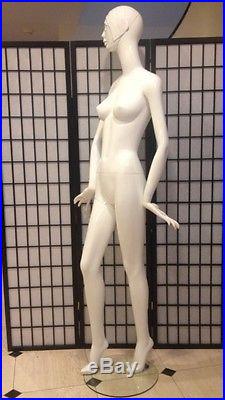 Fiberglass Glossy White Female Mannequin Full Body Retail Fashion Clothe Display