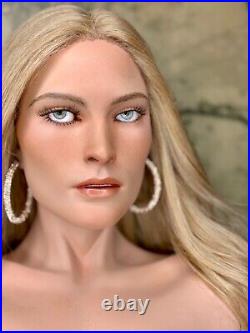 GRENEKER Vintage Female Mannequin Realistic Natural Freckle Full Size Glass Eyes