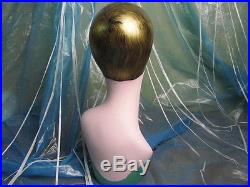Hand-painted vintage old-fashioned head mannequin wig jewelry earing display