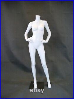 Headless Female Matte White Fiberglass Full Body Fashion Mannequin with Base