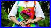I_Made_A_16th_Century_Inspired_Rainbow_Dress_01_vtl
