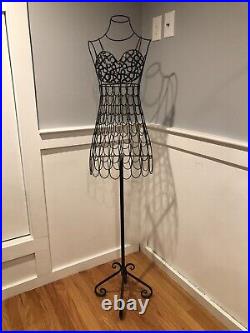 Metal Wire Frame Freestanding Dress Form Rack Mannequin