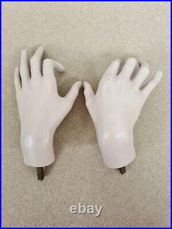 Pair of Vintage female ROOTSTEIN Mannequin parts Arm + Hand Schaufensterpuppe