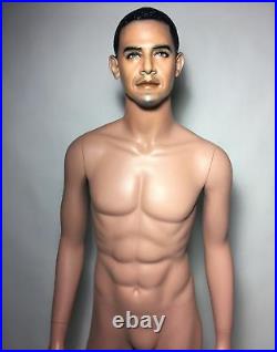 President BARACK OBAMA Mannequin Black African American Male Life Size Realistic