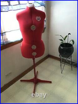 SINGER 151 Adjustable Dress Form Mannequin Medium/Large, Red