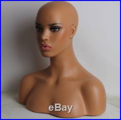 Top Quality Fiberglass Mannequin Head Bust For Wigs/Jewelry/Glasses Display