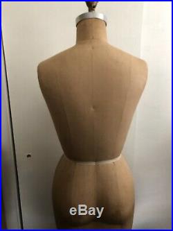 Vintage 1975 WOLF NY Model Dress FORM Women Mannequin Cast Iron Base Wheel Spins