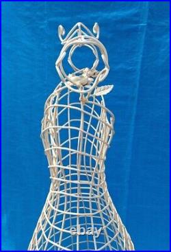 Vintage 58 Metal Wire Mannequin Frame Dress Form Display Rack