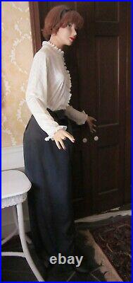 Vintage 6 ft. Tall female store mannequin composite & wood dressed GC