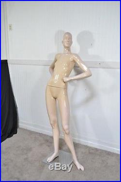 Vintage 70 Female Woman Fiberglass Mannequin Dress Form Chrome Stand