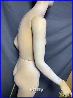 Vintage Greneker (Wolf Vine) Realistic Fiberglass Female Mannequin 26370 C BASE