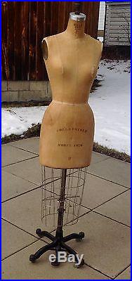 Vintage WOLF Model Dress Form 8 Model 1970 Mannequin Cage Collapsible