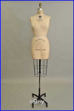 Vintage Wolf Collapsible Size 6 Model 1998 Dress Form Cage Iron Stand Mannequin