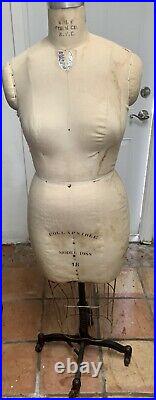 Vintage, Wolf F. Form Company, N. Y. C. Callapsible Dress Form 1988 Size 16