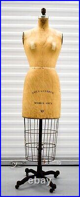 Vintage Wolf Model Dress Form, Model 1973 Womens Sz 10 PW52