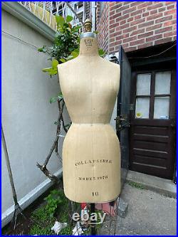 Vintage Wolf Professional Dress Form, Collapsible Model 1978 Size 10 35x25x35