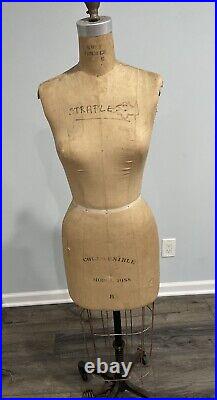 Wolf Form Co. Vintage Dress Form Mannequin Model 1988 Size 8