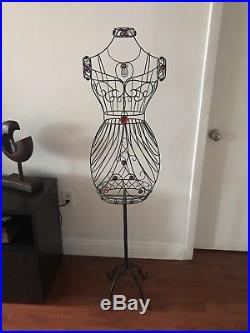 Woman 60 Blk Metal Wire Mannequin Stand Clothes / Jewelry Vintage Decor Display