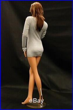 Women's Adult Fashion Pose Realistic Fiberglass Pretty Face Mannequin with Base